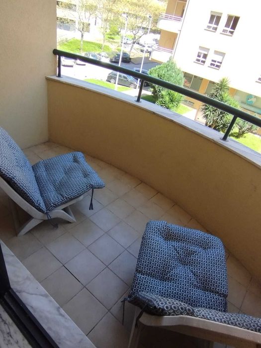 Suite ampla com terraço em Lamaçães