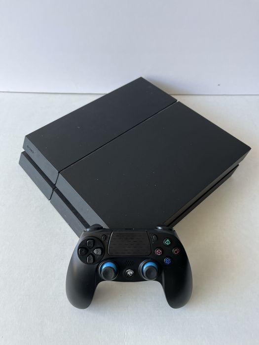 PS4 1TB + 2 jogos
