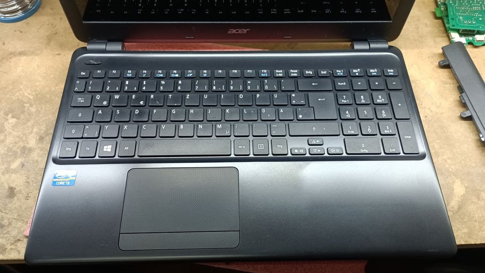 Computador portatil ACER Aspire E1 570 para peças