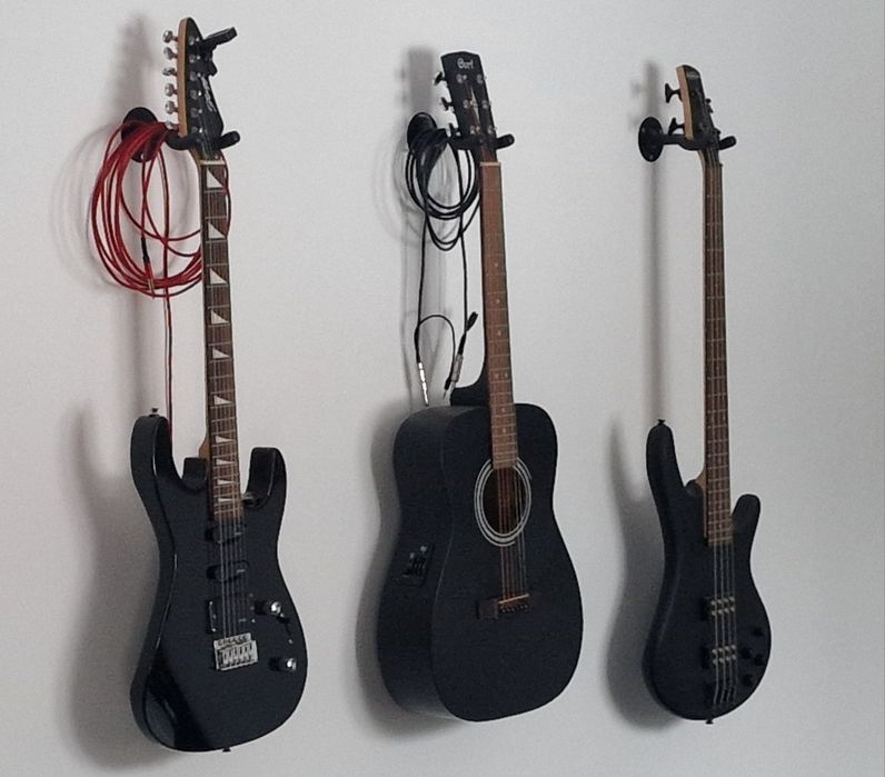 3 Gitary plus wzmaczniacz. Komplet