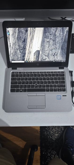 Computador portátil 16GB RAM, I7 6TH + ssd