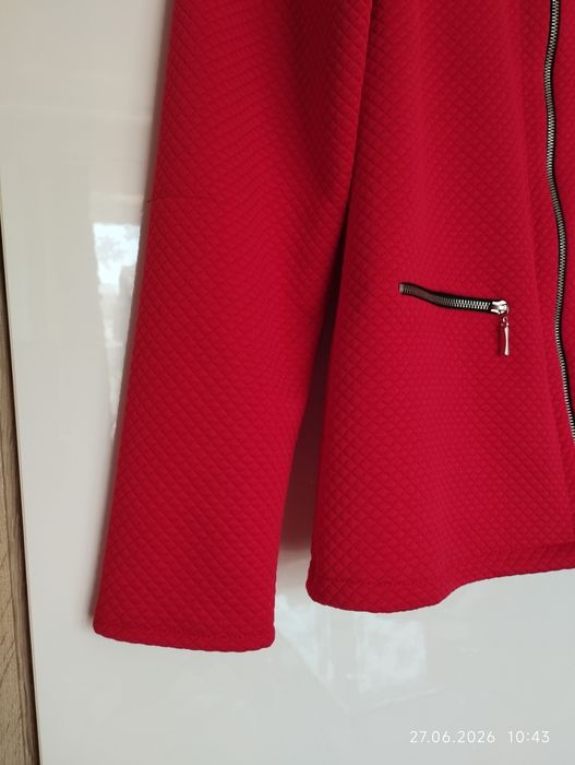 Żakiet czerwony elegancki