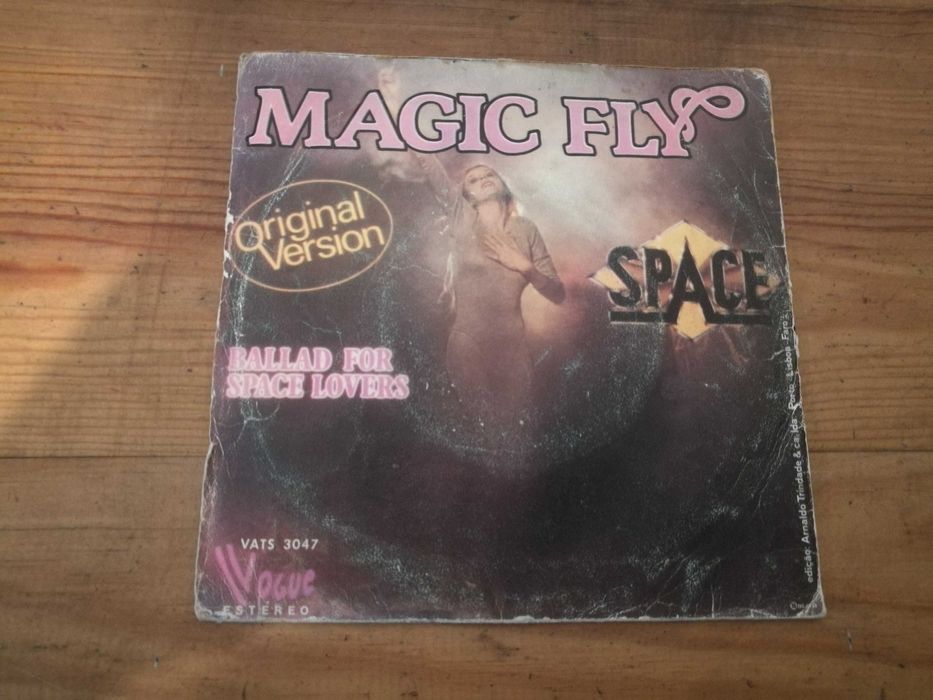 Space - Magic Fly SINGLE445944833916938241