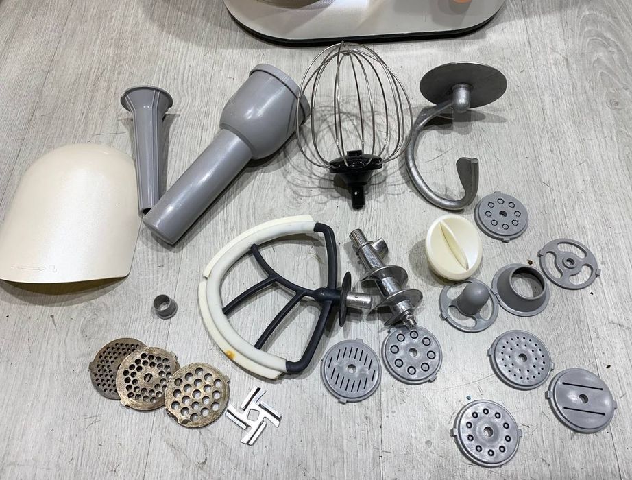 Тістоміс / тестомес / міксер / миксер / блендер / мясорубка / комбайн