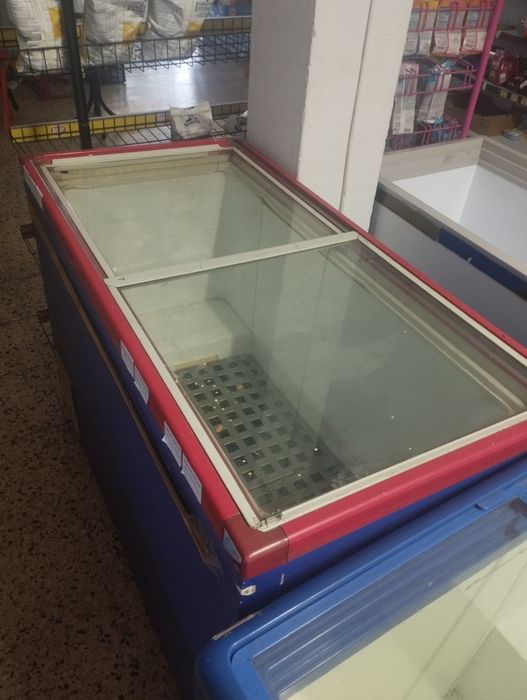 3 congeladores à venda
