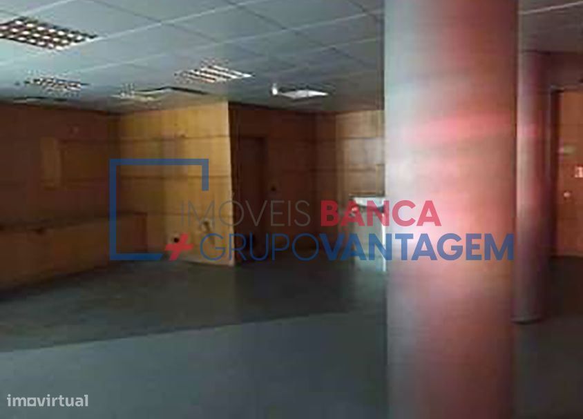 Loja, para venda, Santa Maria da Feira - Paços de Brandão