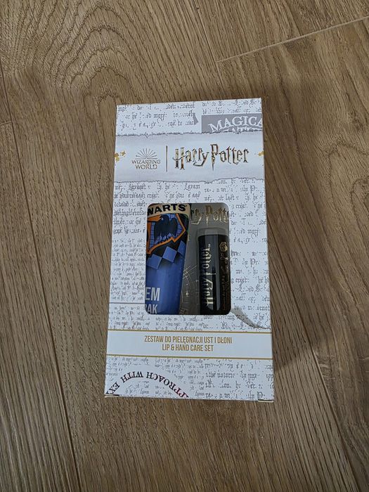 Zestaw kosmetyków Harry Potter krem do rąk 100 ml balsam do ust 3,8  g