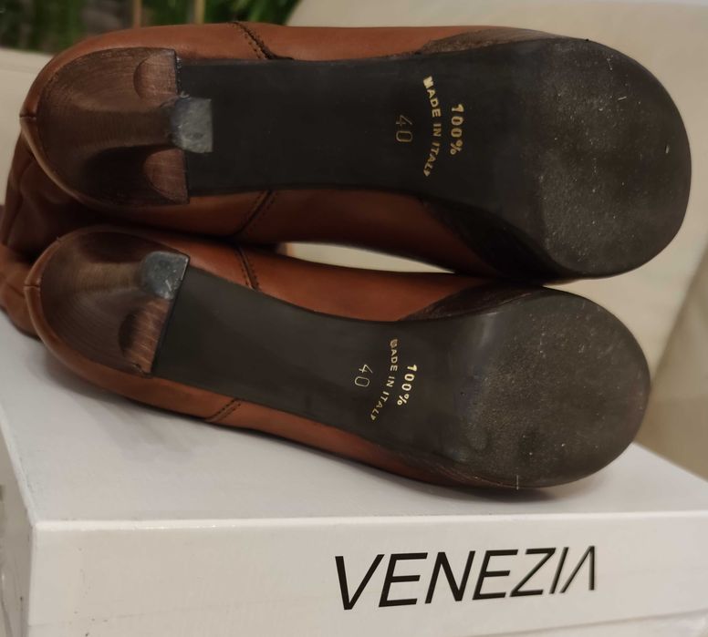 Ekscentryczne Kozaki Venezia