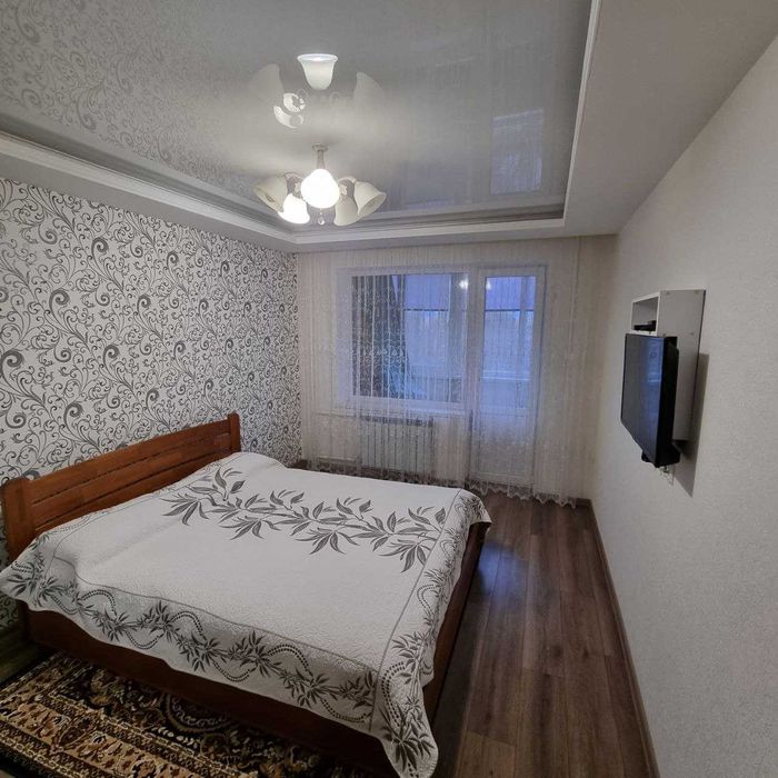 Продам 3к Парус Коммунар Свежий  ремонт !