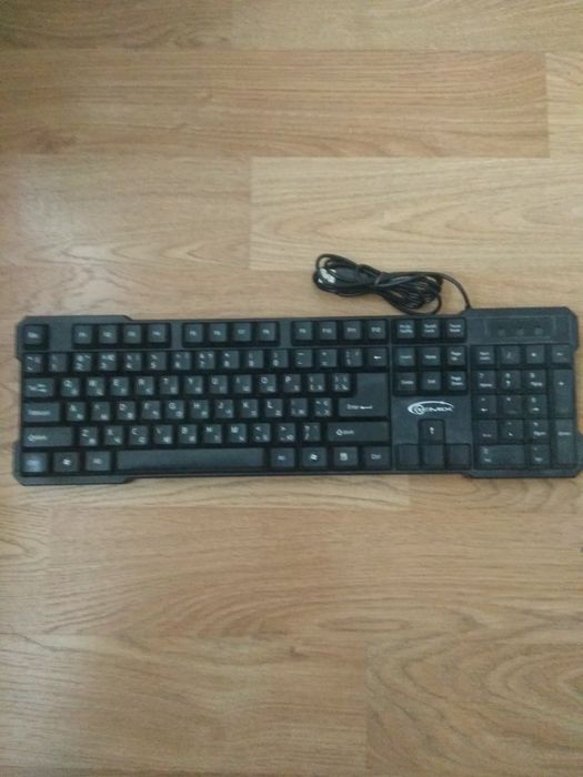 Компютерна клавіатура і мишки