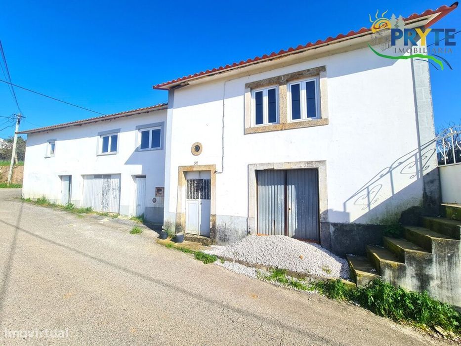 Moradia T4 numa localidade tranquila a poucos minutos da Vila da Sertã