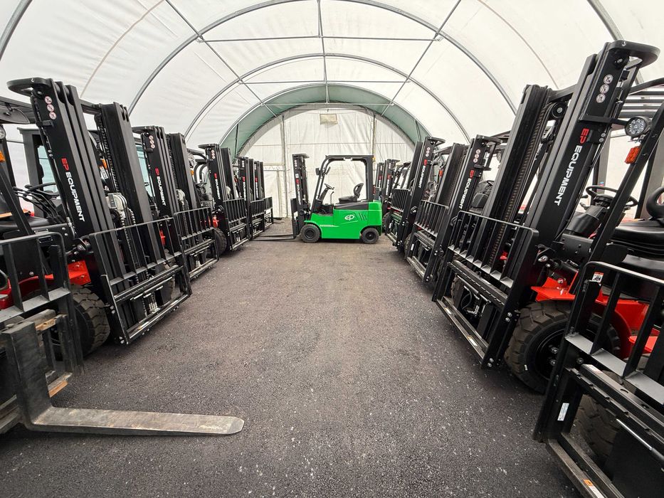 Продаж вилкових навантажувачів Київ нові та вживані гарантія доставка