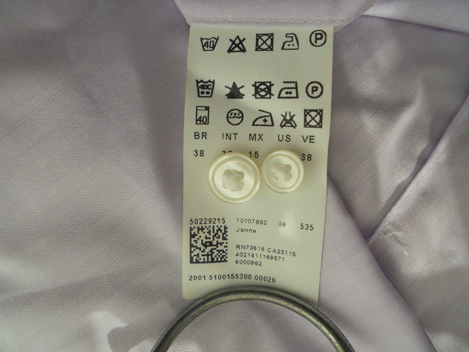 camisa de homem da marca Hugo Boss