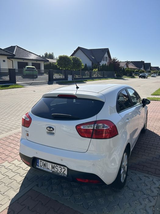 Sprzedam KIA RIO salon POLSKA