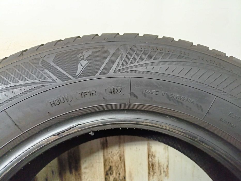 Goodyear Vector4Season 205/65/15 2022r. 99V 2x7,7mm (7017)