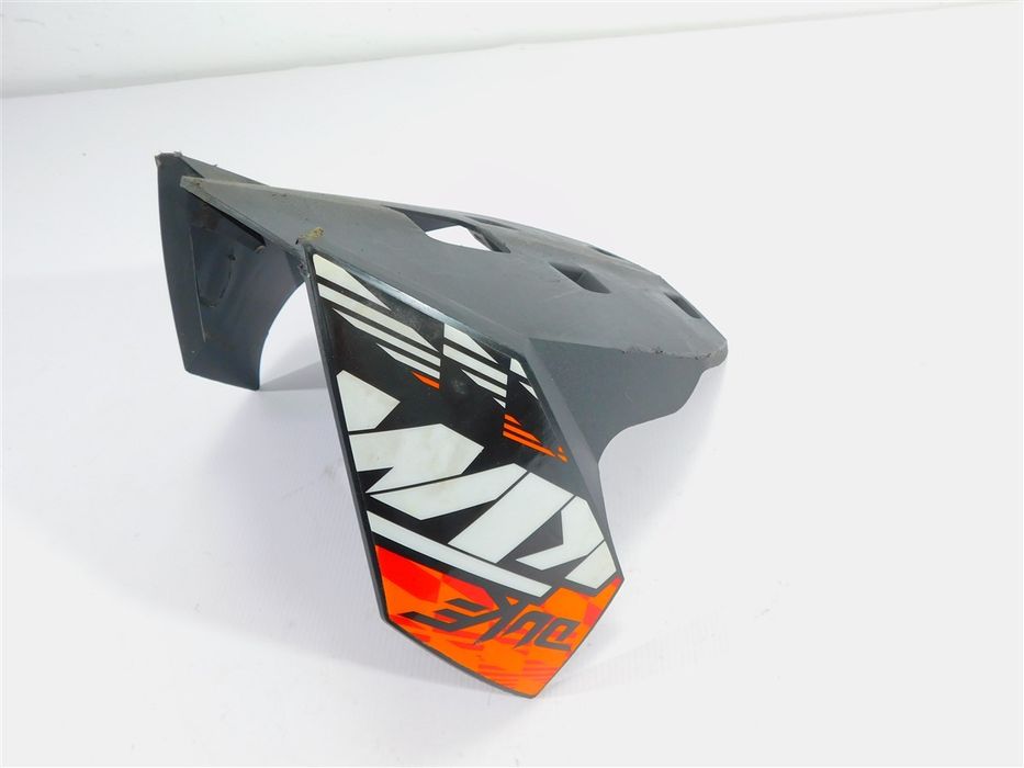 PŁUG PLASTIK OWIEWKA KTM DUKE 125 11-16 90108020144