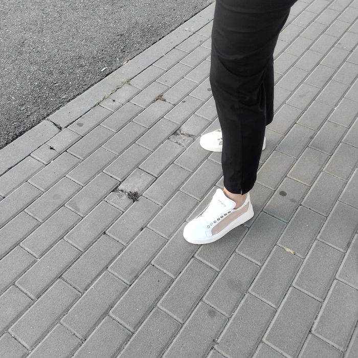 Белые кеды, кроссовки  из кожи и текстиля Helena Soretti