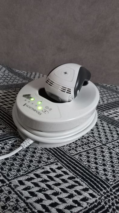 Фотоепілятор Remington i-Light Essential IPL 6250