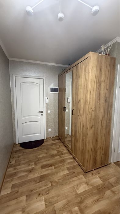 Продажа Квартиры на ул. Рабочей низ озерка Леси Украинки пр. Поля
