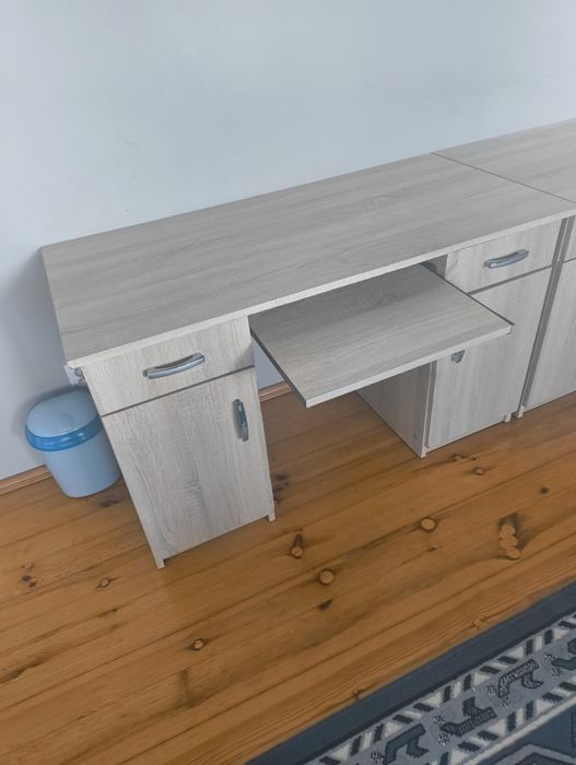 Biurko dziecięce młodziezowe uzywane