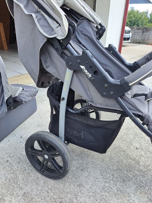 Carrinho de bebé trio Hauck 3 em 1, carrinho, alcofa e cadeira auto