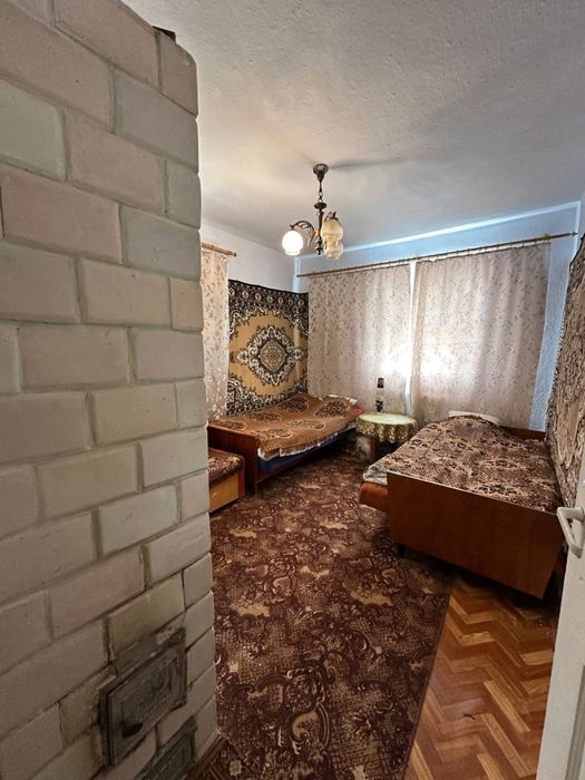 Продам будинок неподалік міста Кам’янець-Подільський