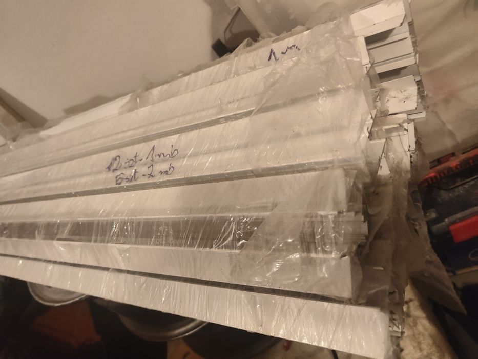 Szynoprzewód podtynkowy 48V STUCCHI EUTRAC EVO ST5 1m / 2m