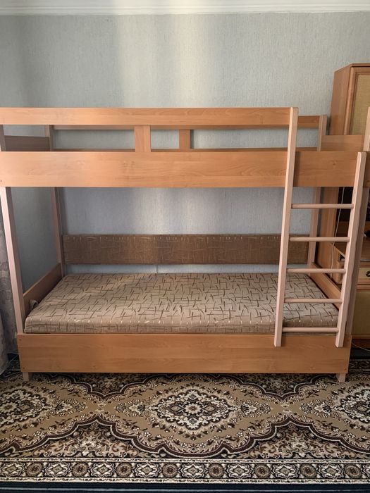 Кровать двухярусная