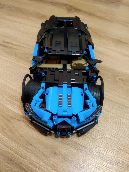 Лего Technical Bugatti Sports Racing