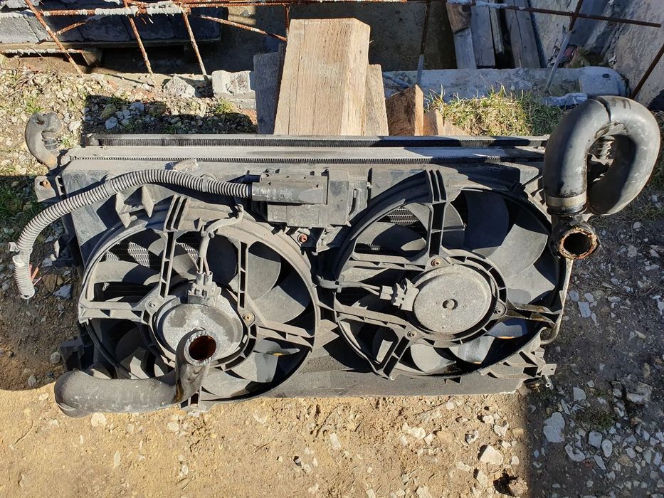 OPEL VECTRA C 3.2 CHŁODNICE WENTYLATORY KOMPLET OBUDOWA 24410989 24418343 24418362