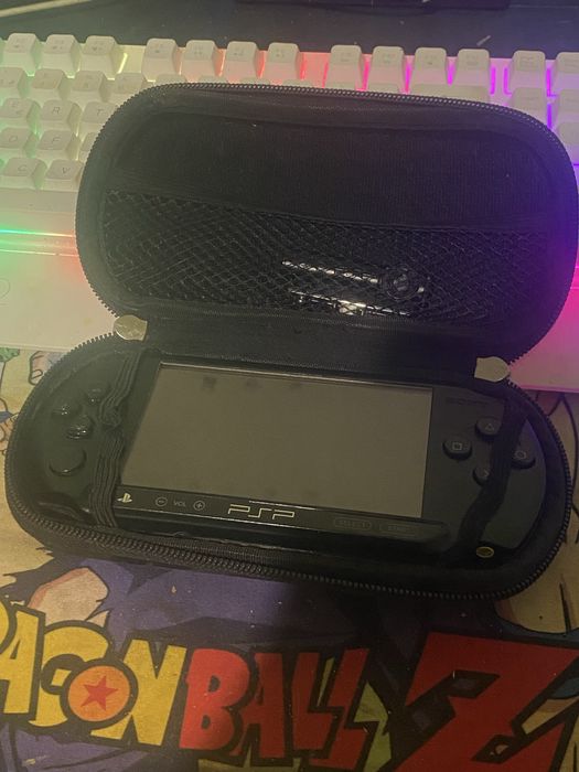 Troco PSP Street E1000 (estado de novo) por Nintendo Switch V1/V2