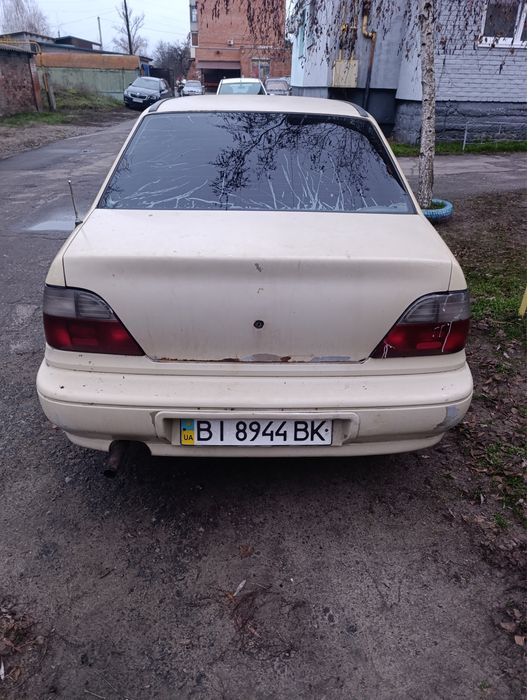 Продам Део Нексию 1995 року випуску не гнилу можливий обмін