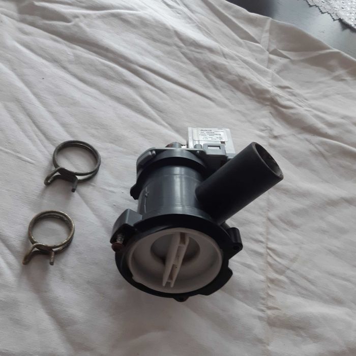 Pompa odpływowa bosch M50