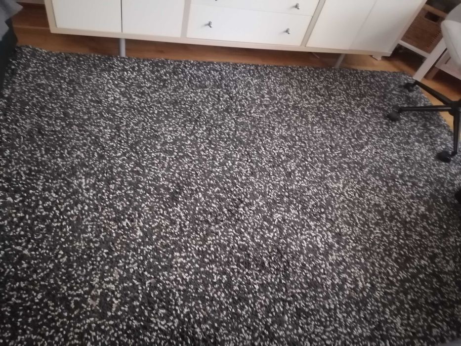 Carpete ikea em excelente estado