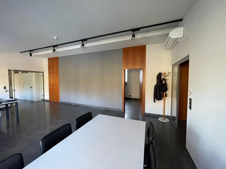 **OGŁOSZENIE: Wynajem przestrzeni  Biurowej I MAGAZYNOWEJ**