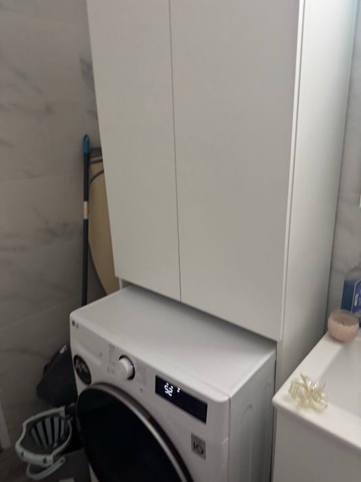 Vendo movel com arrumacao para maquina de lavar roupa