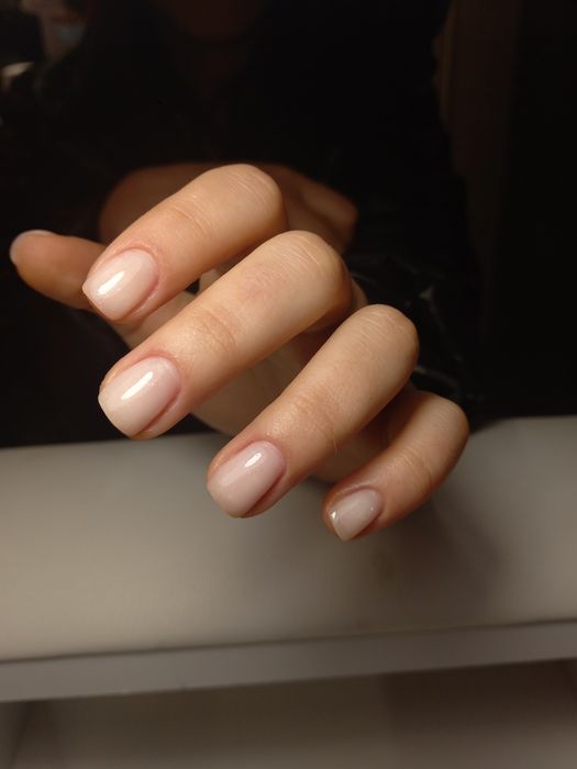 Моделі на манікюр / педикюр, Бориспіль