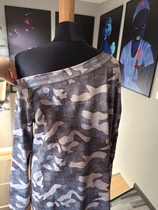 Nowa damska długa bluzka moro