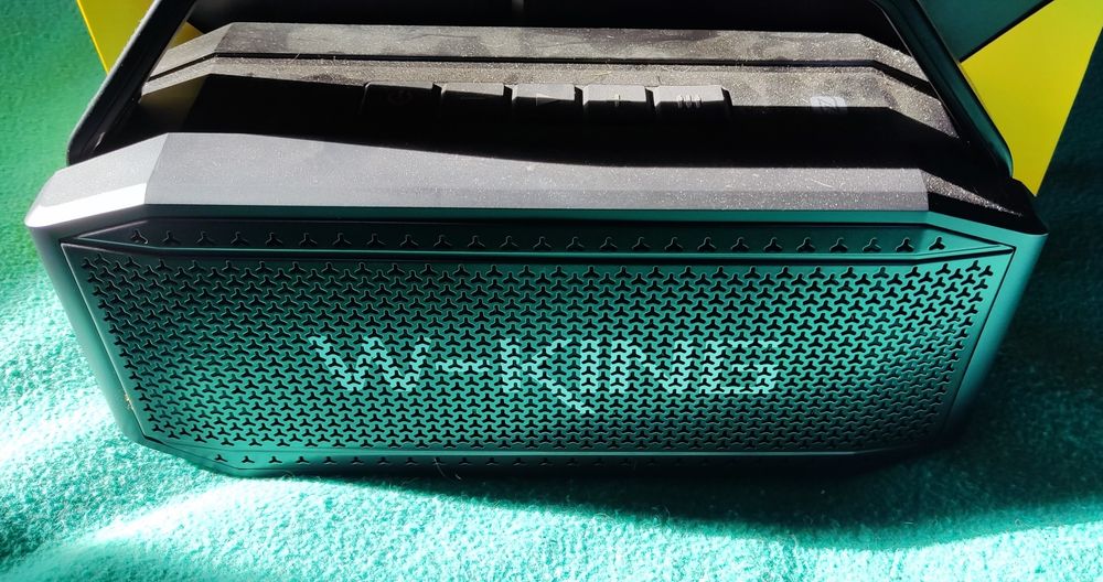 Coluna W-King D9-1 de 60 watts como nova!