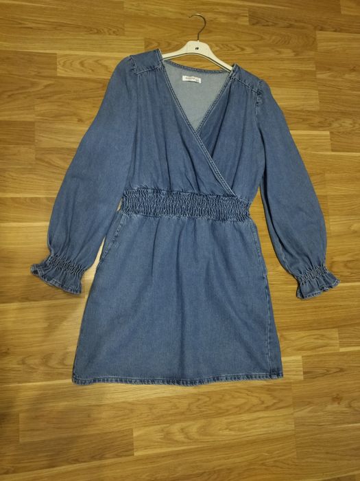 Sukienka jeansowa Reeserved.