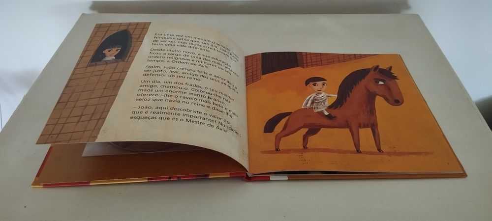 Livro Rei D. João I e livro Egas Moniz