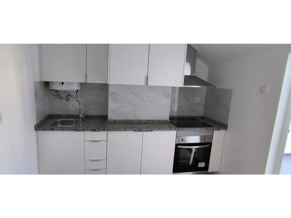 Apartamento T1+1, em Marvila
