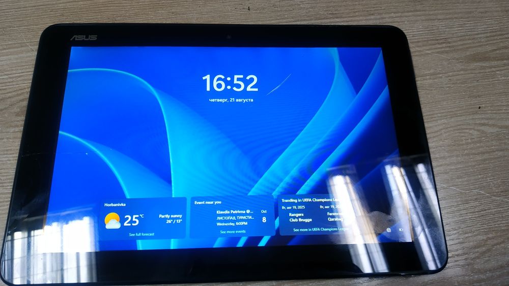 Планшет ASUS Tablet  Model T101H лептоп