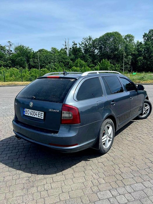 Шкода Октавія VRS 2011р 2.0 170 сил