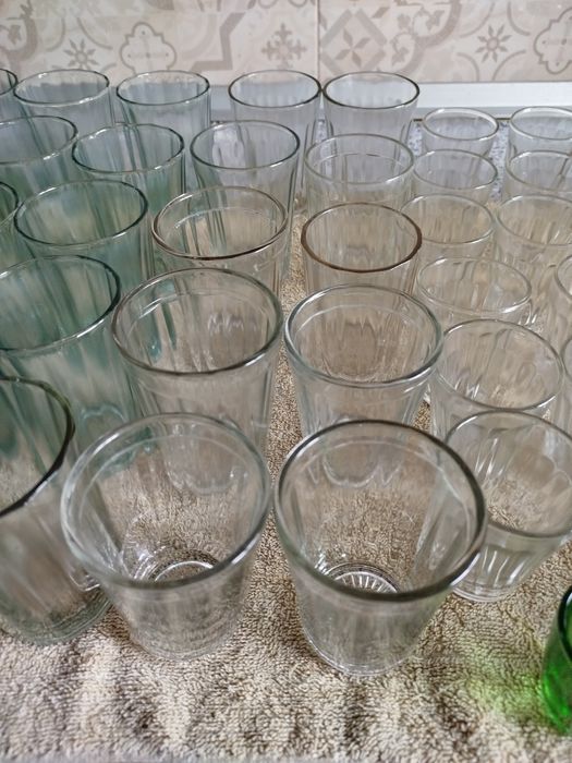 Стакани та напівстакани