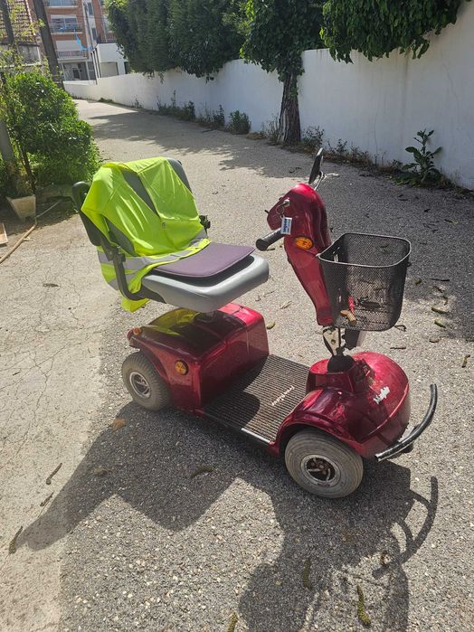 Scooter mobilidade reduzida