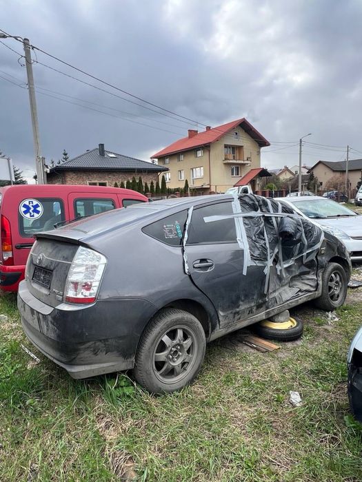 Części do Toyota Prius II (Prius 20)