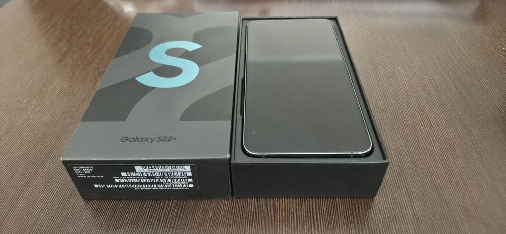 Samsung S22 plus 256gb 12 gb