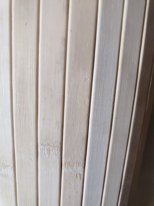 Продаю бамбукові шпалери, ширина 1.20см, довжина 4м.
