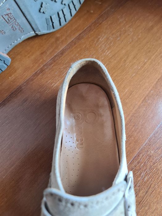 Sapatos Romeu em camurça